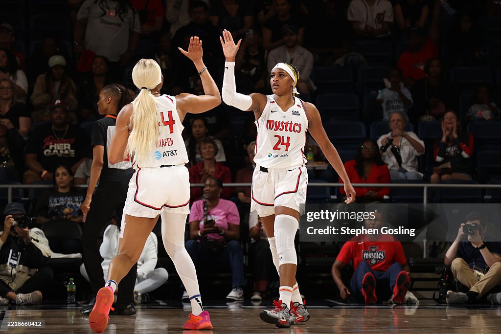 Connecticut Sun v Washington Mystics