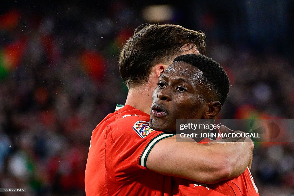 FBL-EUR-NATIONS-POR-ESP
