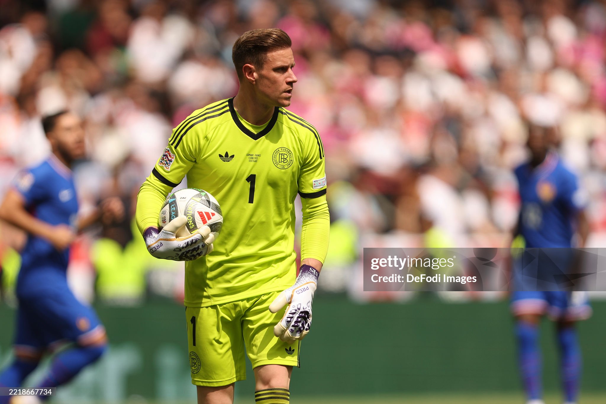 Barcelona takes it a step further and strips Ter Stegen of the captain s armband
