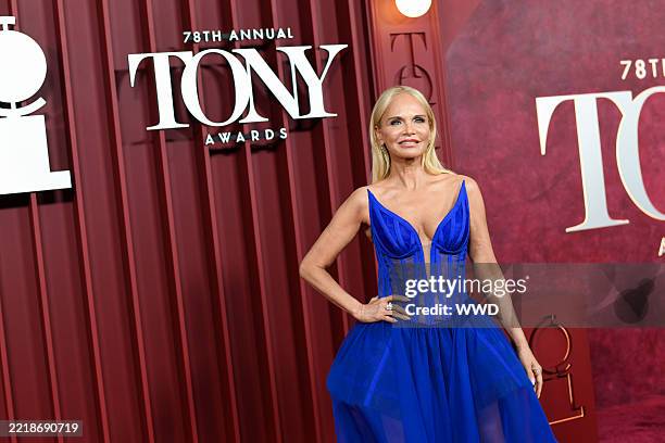 Kristin Chenoweth’s Awards: Her Tony, Emmy, And Career-defining Performances