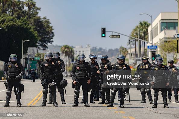 Police Riot Raid Police officers in riot gear stage outside of the Metropolitan... News ...