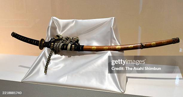 The "Itomaki Tachi Koshirae" received by Matsudaira Sadanobu from Empress Go-Sakuramachi. It features the Chrysanthemum and Paulownia crests of the...