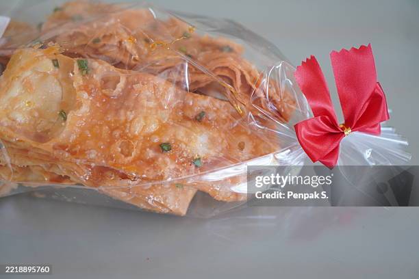 Clop Roti 369 Thai Roti Stock Photos, High-Res Pictures, and Images - Getty Images
