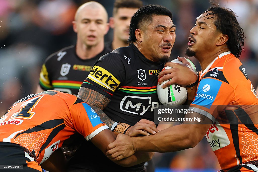 NRL Rd 14 - Wests Tigers v Panthers