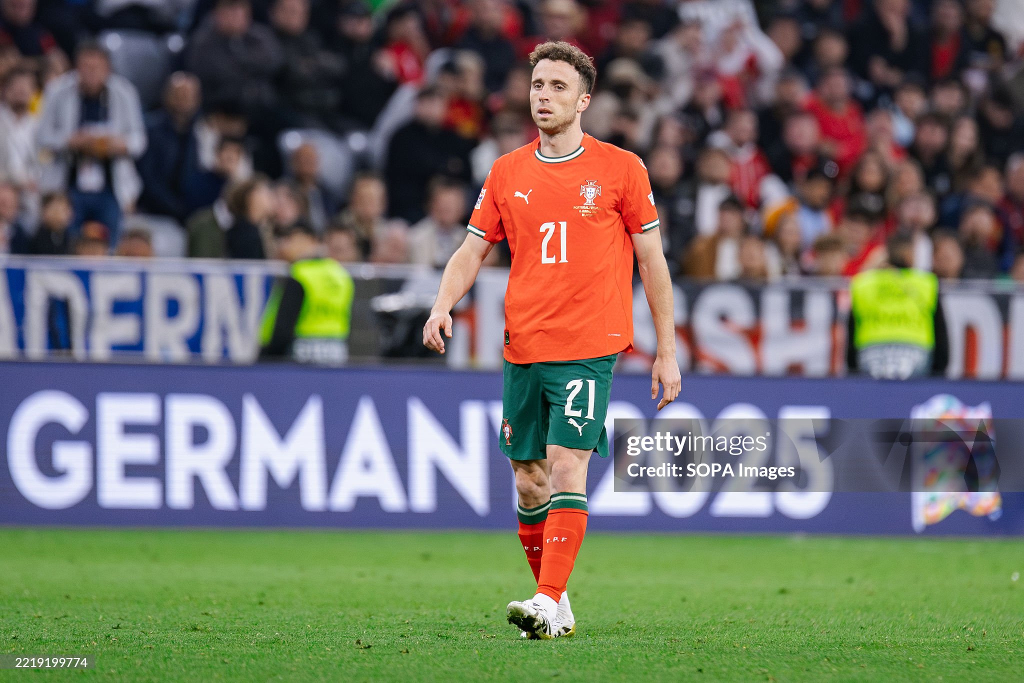 Liverpool reacts with heartbreak to the tragic death of Diogo Jota