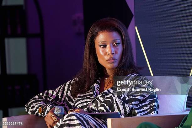Leddi Radebe 173 Monetizing Stock Photos, High-Res Pictures, and Images - Getty Images