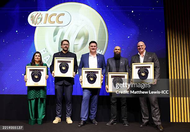 Sana Mir, Daniel Vettori, Graeme Smith, Hashim Amla and Matthew Hayden pose for a photo after being inducted into the ICC Hall of the Fame at Abbey...
