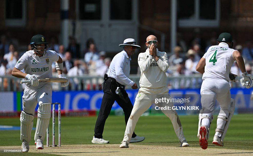 Nate Rsa Australia's Nathan Lyon reacts as South Africa's Tristan Stubbs and ...