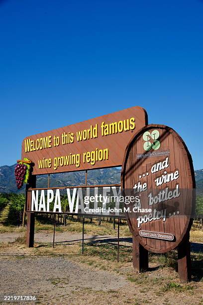 923 Napa Sign Stock Photos, High-Res Pictures, and Images - Getty