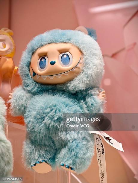Labubu Michigan 187 Blind Box Toy Stock Photos, High-Res Pictures, and Images - Getty ...
