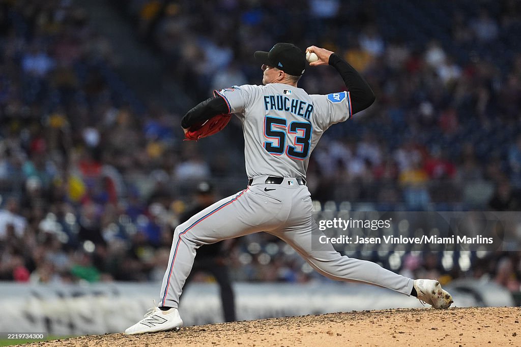 Miami Marlins v Pittsburgh Pirates