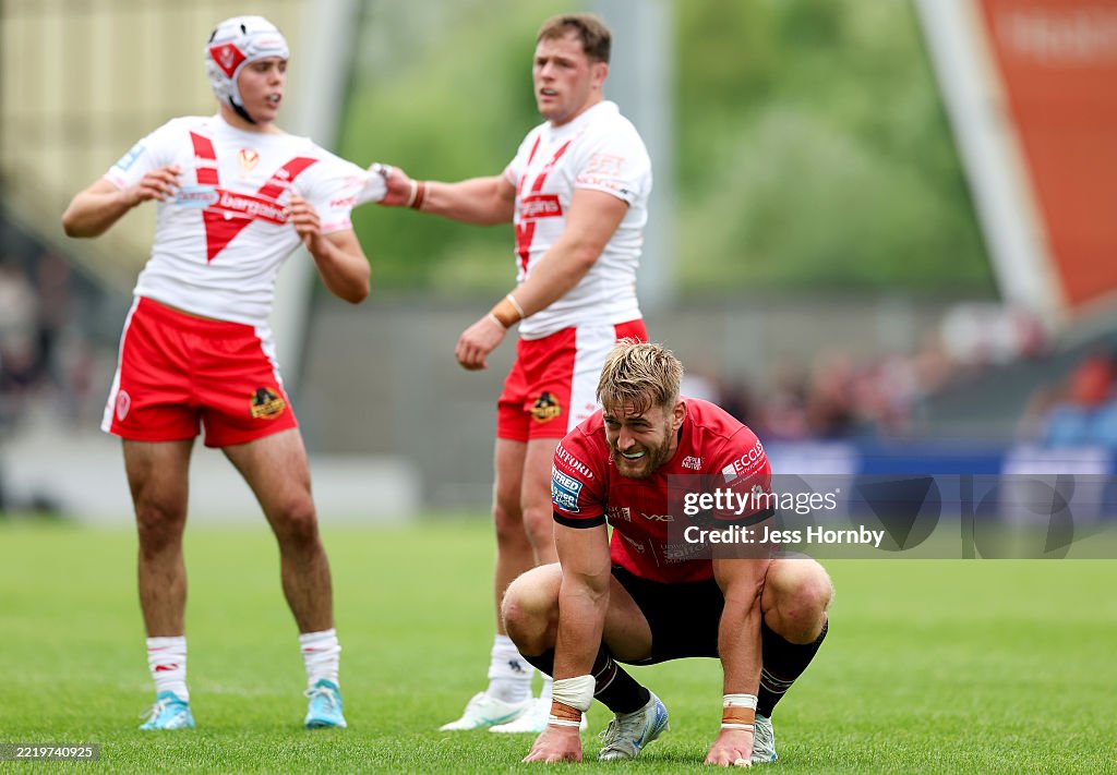 Salford Red Devils v St Helens - Betfred Super League