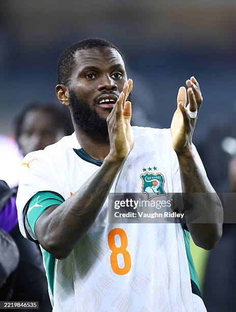 Franck Yannick Kessie of Ivory Coast celebrates after Ivory Coast wins an International Friendly match during a penalty shootout against Canada at...