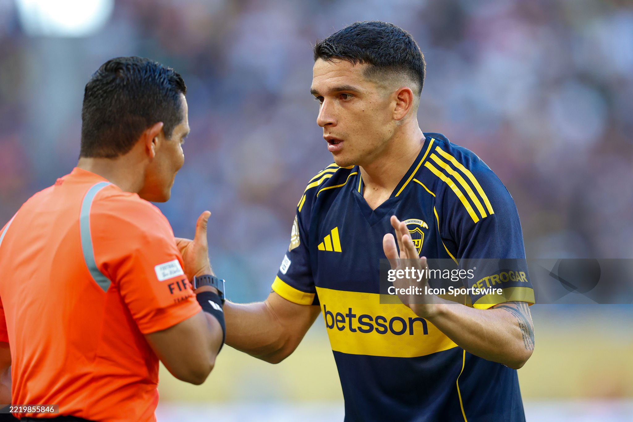 FIFA hands out heavy punishment to expelled Boca Juniors players ...