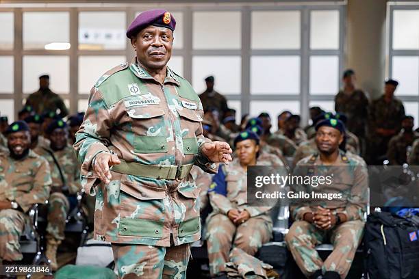 Sadf General 130 Rudzani Maphwanya Stock Photos, High-Res Pictures, and Images ...