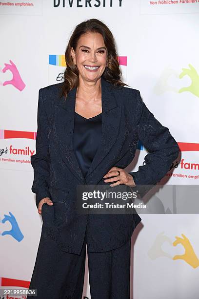 Actress Teri Hatcher attends the Ernsting's Family Fashion Show Herbst/Winter 2025 at Empire Riverside Hotel on June 17, 2025 in Hamburg, Germany.