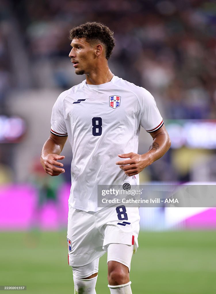 Mexico v Dominican Republic - Gold Cup 2025