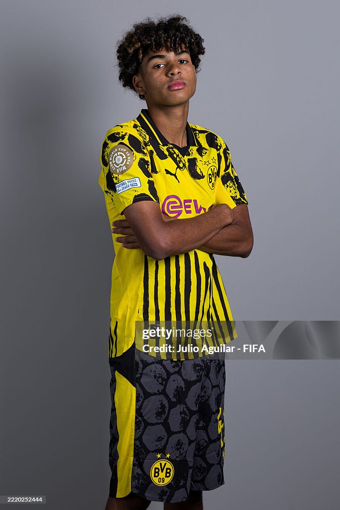 Bo Mathis Mathis Albert of Borussia Dortmund poses for a portrait during the ...