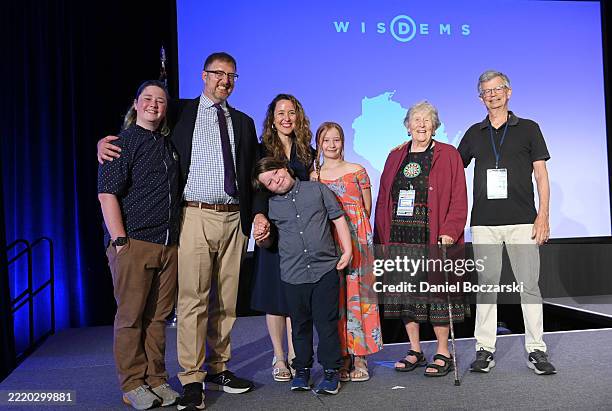 Wikler 611 Wisconsin Dells Stock Photos, High-Res Pictures, and Images - Getty ...