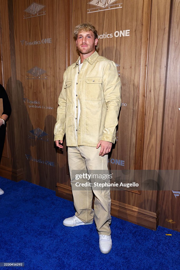 JAY-Z's 40/40 Club during Fanatics Fest NYC