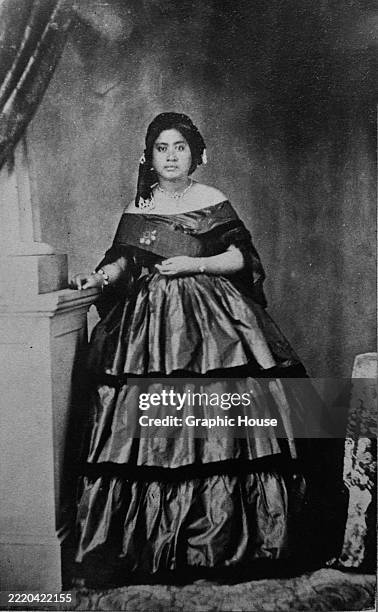 Portrait of Victoria Kamamalu , Crown Princess of the Hawaiian Islands, circa 1865. She is wearing the Royal Order of Kamehameha I.