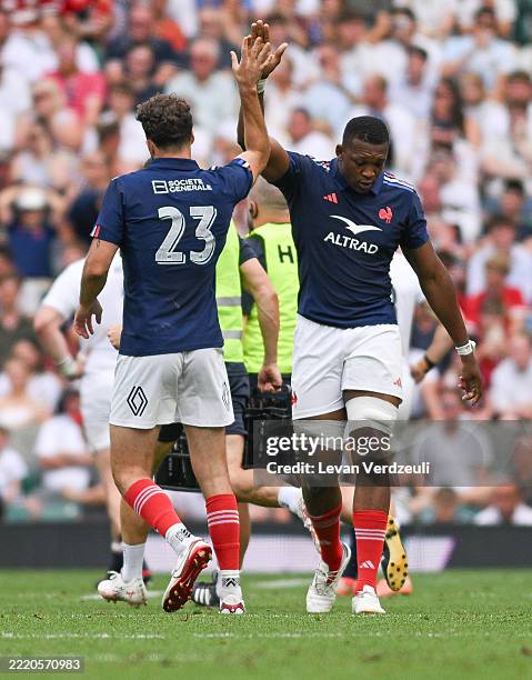 Leo Berdeu and Cameron Woki of France react during the rugby international match between England XV and France XV at Allianz Stadium on June 21, 2025...