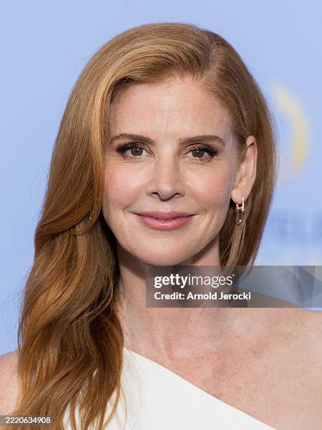 Sarah Rafferty Street 2,213 Sarah Rafferty Photos Stock Photos, High-Res Pictures, and Images ...