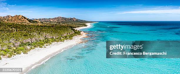 berchida beach, east coast sardinia, siniscola, italy - fondale marino foto e immagini stock