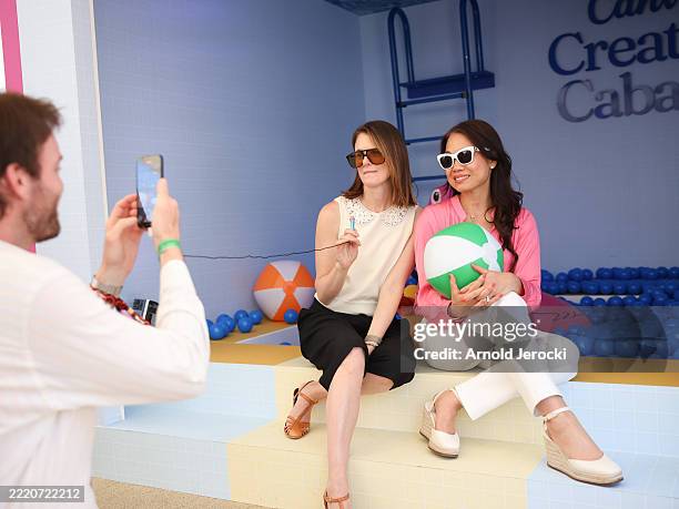 Morgan Roe 31 Jpmorgan Fang Fang Stock Photos, High-Res Pictures, and Images ...
