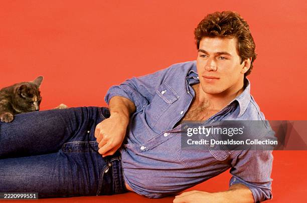 American actor and model Jon-Erik Hexum poses for a portrait in Los Angeles, California, circa 1983.