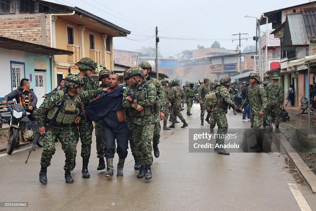 Colombia: 57 Soldiers Rescued After Being Captured by Civilians in Restive Coca Zone