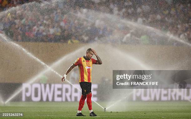 Esperance's Brazilian forward Yan Sasse leaves the field for a cooling break during the FIFA Club World Cup 2025 Group D football match between...