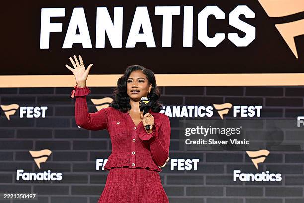 Taylor Rooks Ja 996 Taylor Rooks Photos & High Res Pictures - Getty Images