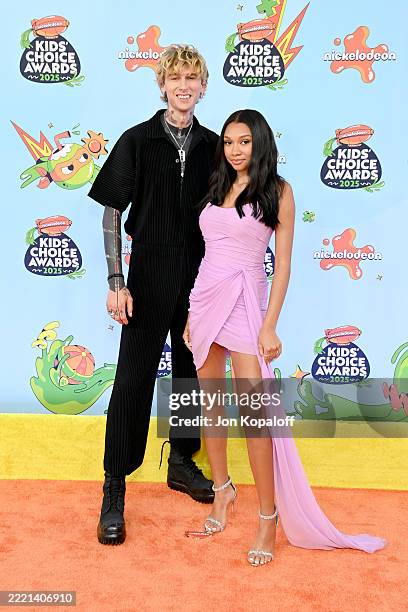 Mgk and Casie Colson Baker attend the Nickelodeon Kids' Choice Awards 2025 at Barker Hangar on June 21, 2025 in Santa Monica, California.
