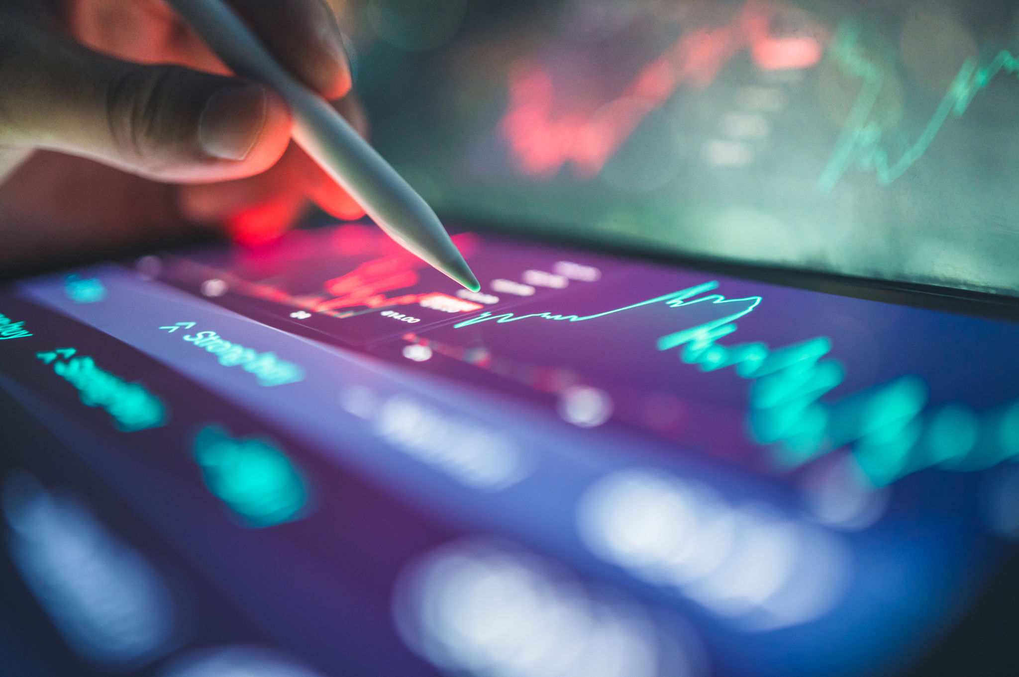Regulatory clarity efforts continue amid mixed market signals