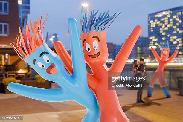 funny dancers, computer graphics - 3d character dancing stock pictures, royalty-free photos & images