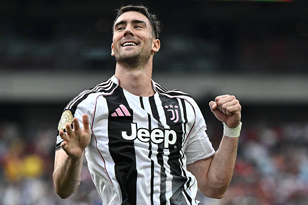 Dusan Vlahovic of Juventus celebrates his goal during the FIFA Club World Cup 2025 group G match between Juventus FC and Wydad AC at Lincoln...