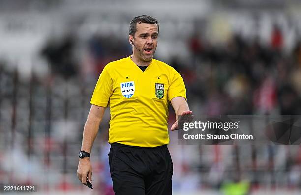Northern Ireland , United Kingdom - 27 June 2025; Referee Robert Harvey during the SSE Airtricity Men's Premier Division match between Derry City and...