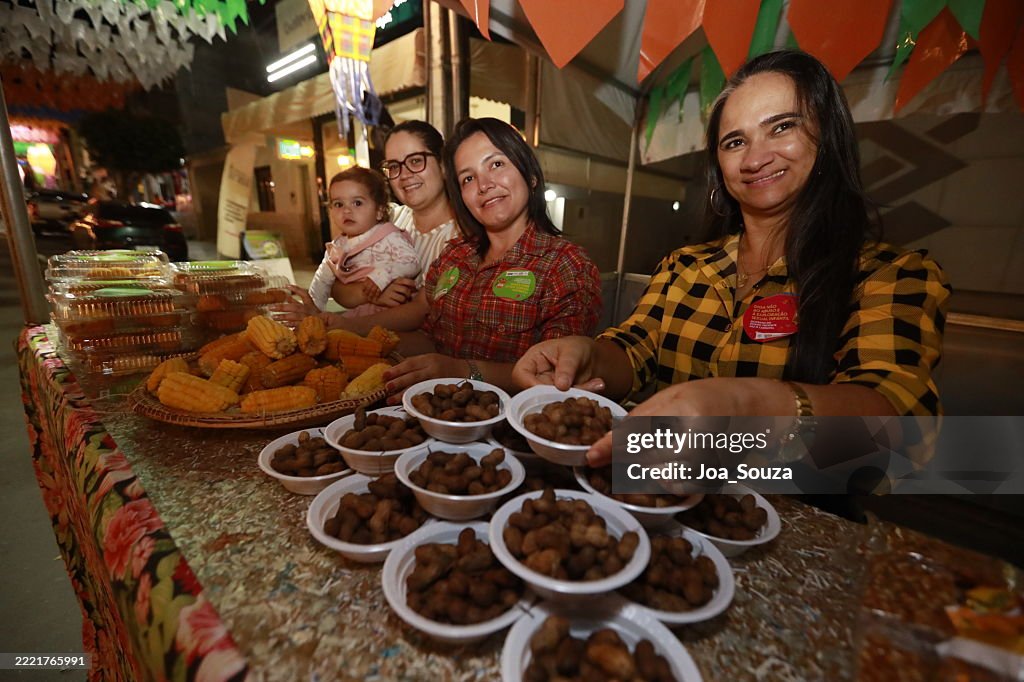 Food stall in Sao Joao