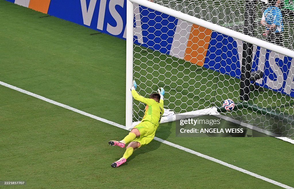 FBL-WC-CLUB-2025-MATCH50-BENFICA-CHELSEA