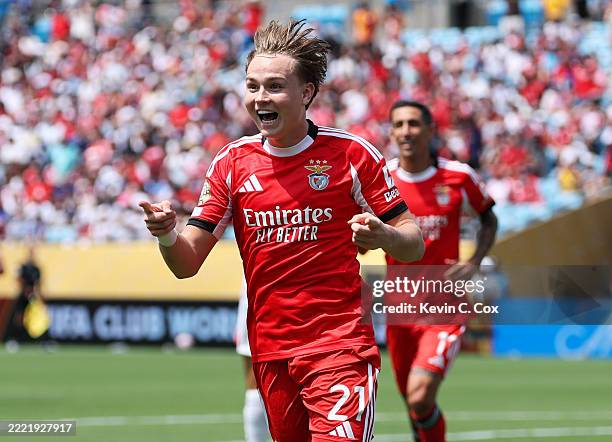Andreas Schjelderup of SL Benfica celebrates scoring his team's first goal during the FIFA Club World Cup 2025 group C match between SL Benfica and...