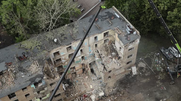 Building Fragmentation 203 Fragmentation Stock Videos, Footage, & 4K Video Clips - Getty Images