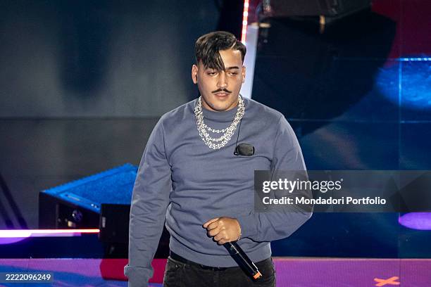 Simba Italian Rapper 2,223 Simba Stock Photos, High-Res Pictures, and Images - Getty Images