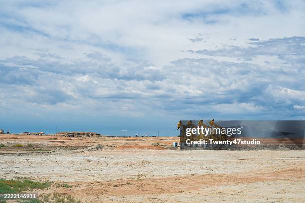 135 Multiple Oil Rigs Stock Photos, High-Res Pictures, and Images ...