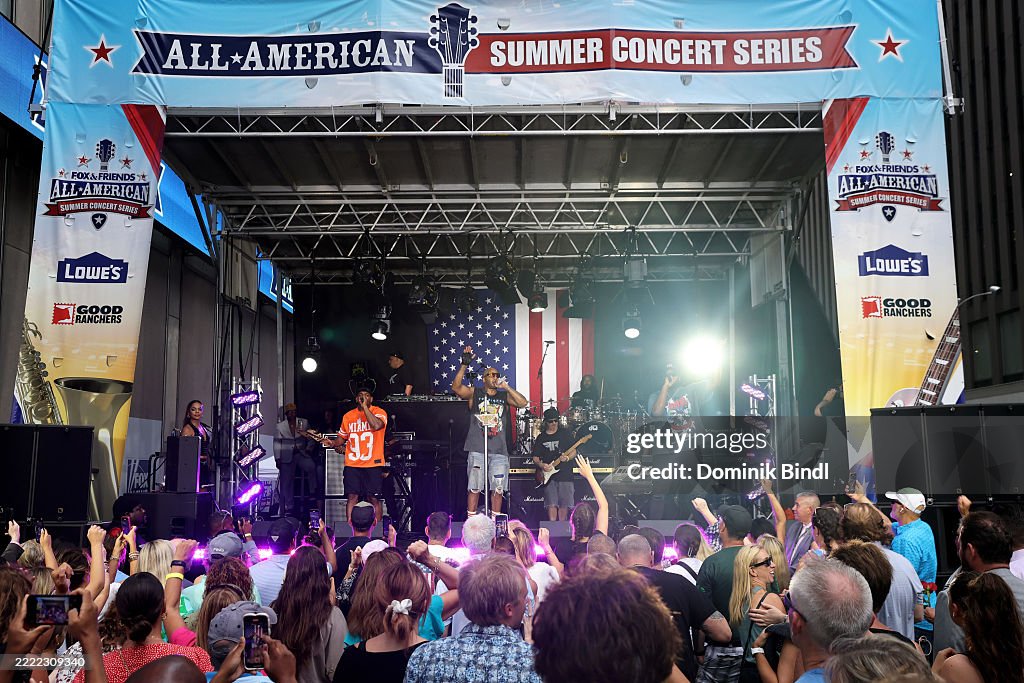 Flow Rider Consert Flo Rida performs on FOX News Channel's