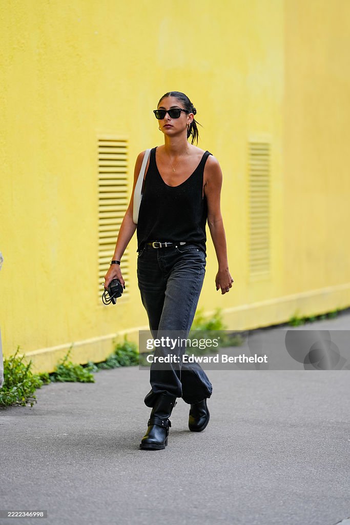 Street Style - Paris Fashion Week - Menswear Spring/Summer 2026 - Day Three
