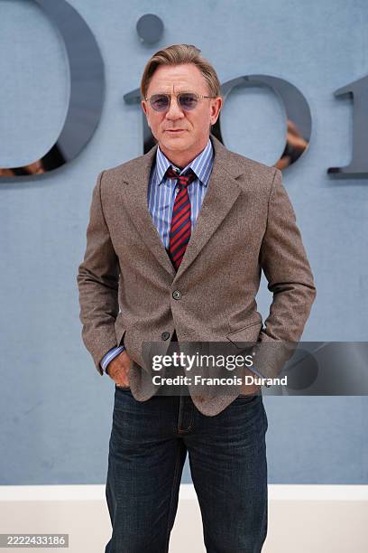 Daniel Craig attends the Dior Homme Menswear Spring/Summer 2026 show as part of Paris Fashion Week on June 27, 2025 in Paris, France.