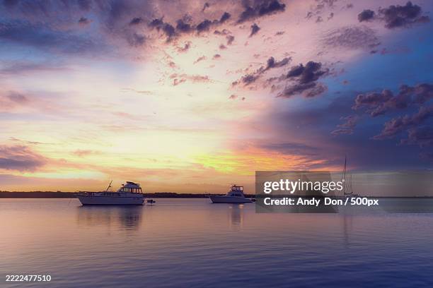 scenic view of sea against sky during sunset,matlacha,florida,united states,usa - matlacha stock pictures, royalty-free photos & images