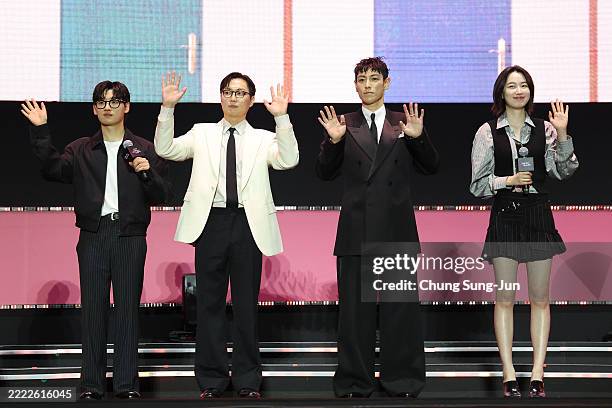 David Roh Model David Lee, Roh Jae-won, T.O.P and Won Ji-an attend the