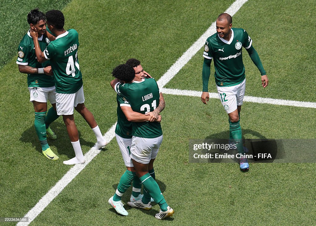 SE Palmeiras v Botafogo FR: Round Of 16 - FIFA Club World Cup 2025